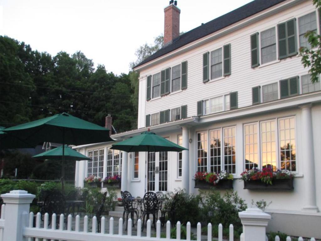 The Lyme Inn מראה חיצוני תמונה